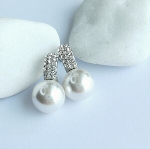 Swarovski Elements Pearl And Crystal drop earrings silver tone 🆕